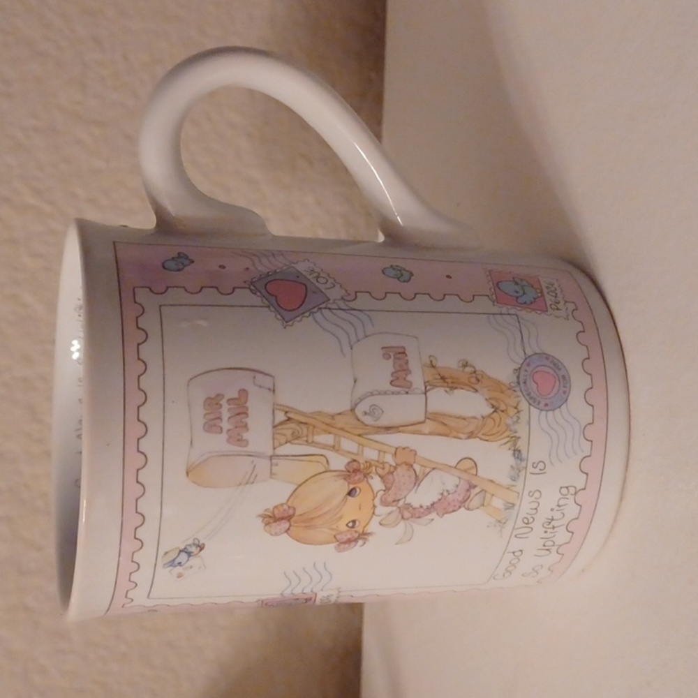 Precious Moments Mail Friendship Coffee Mug Cup